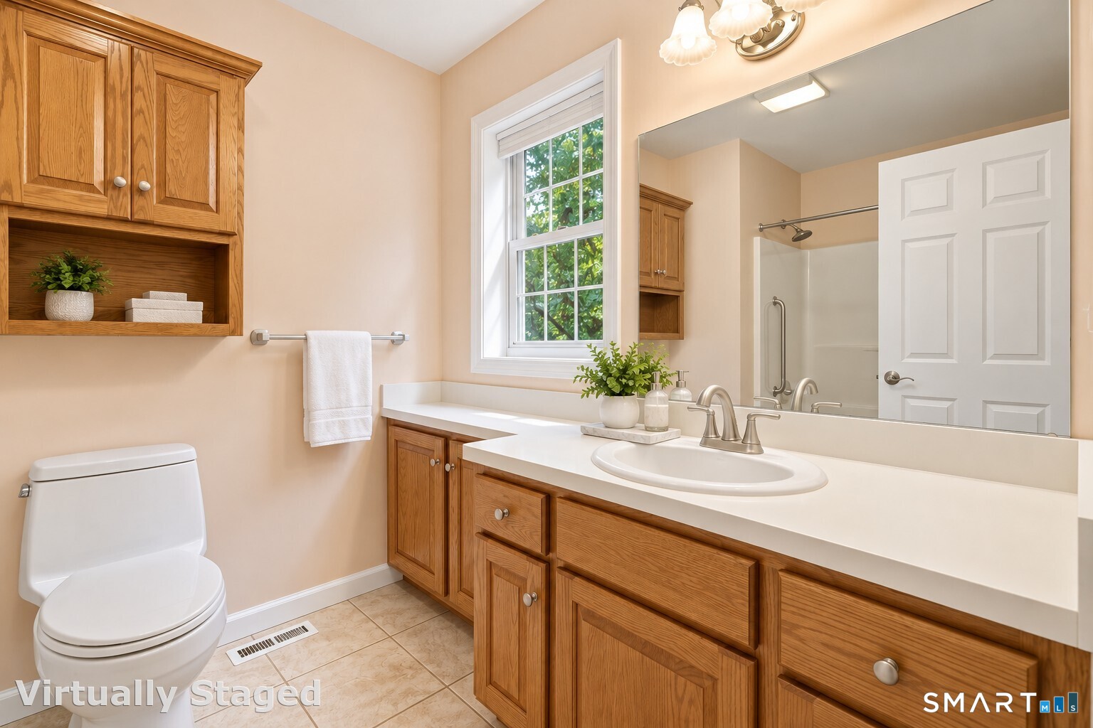 2 Hawthorne Lane Unit: 2
