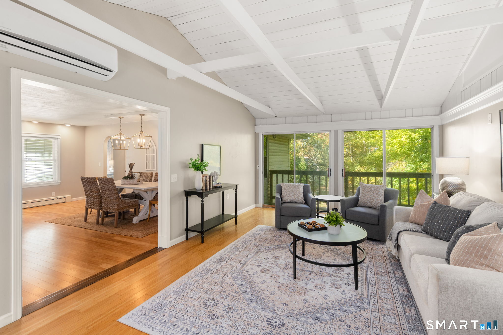 27 Woodland Road