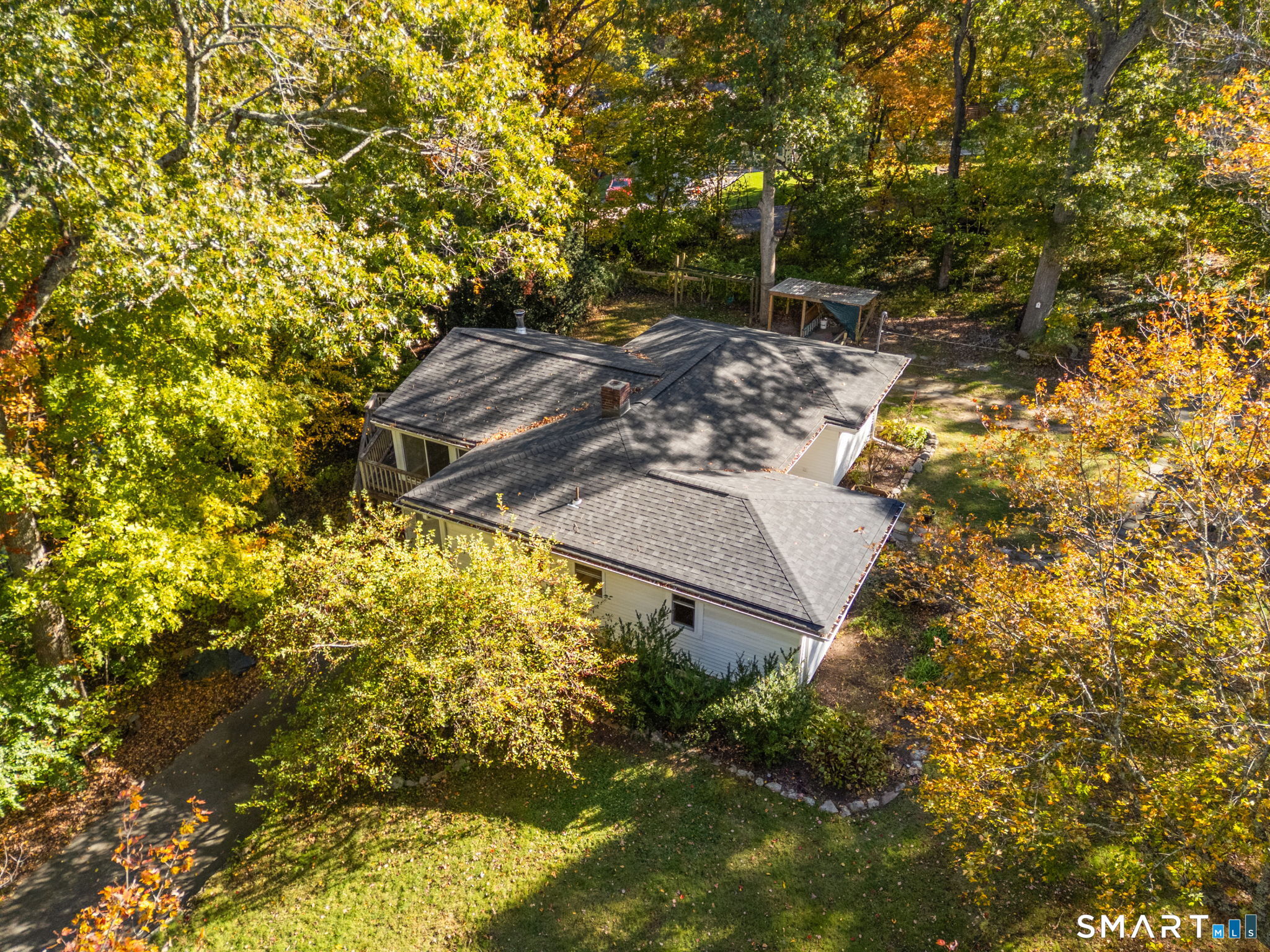 27 Woodland Road