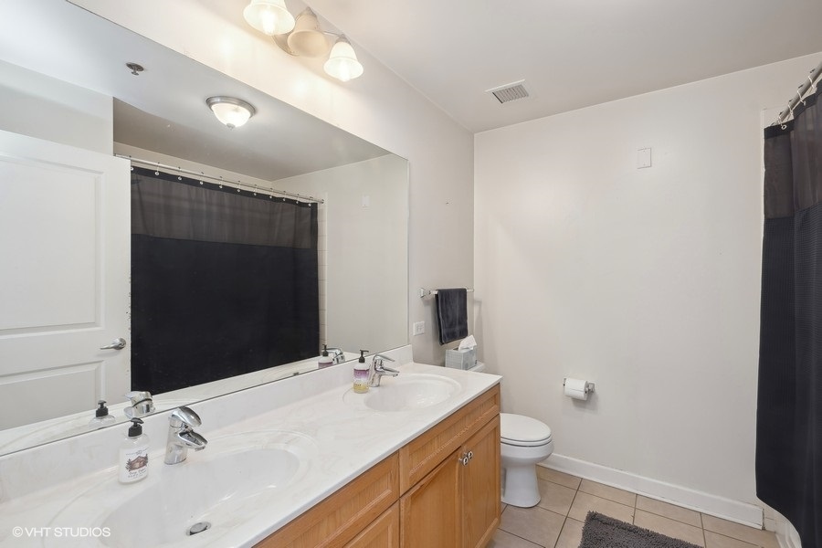 1400 S Michigan Avenue Unit: 1802