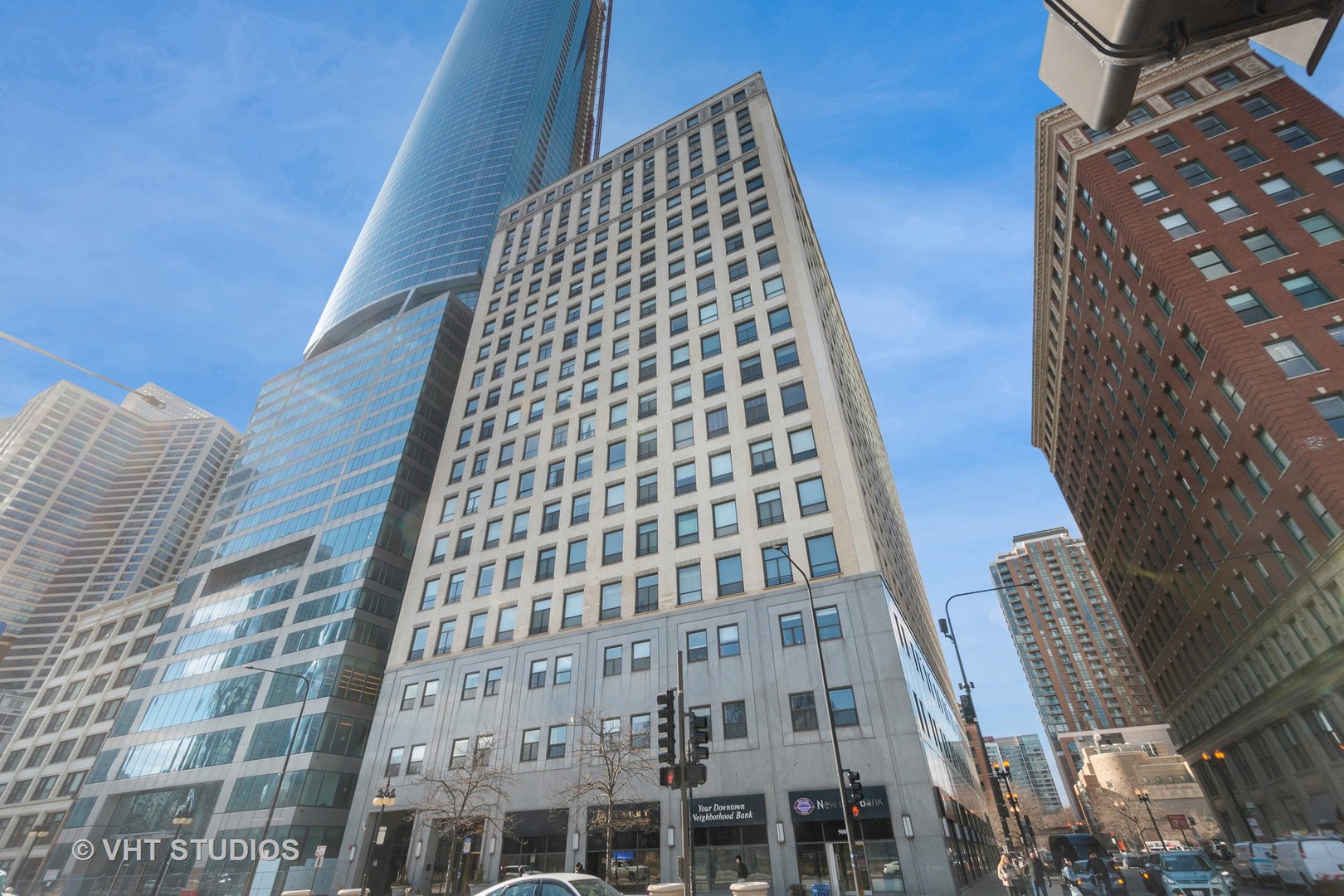 910 S Michigan Avenue Unit: 1204
