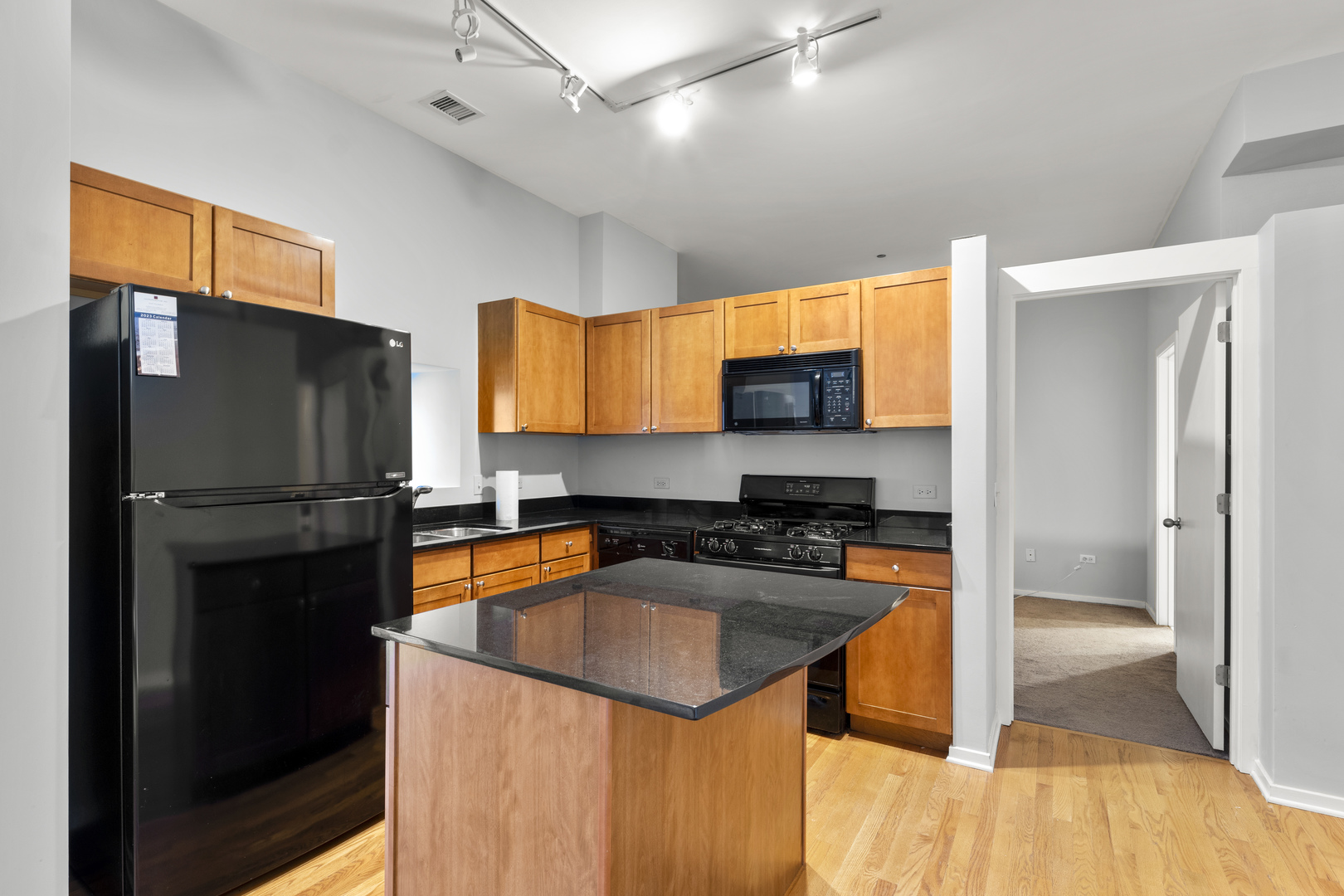 208 W Washington Street Unit: 1106