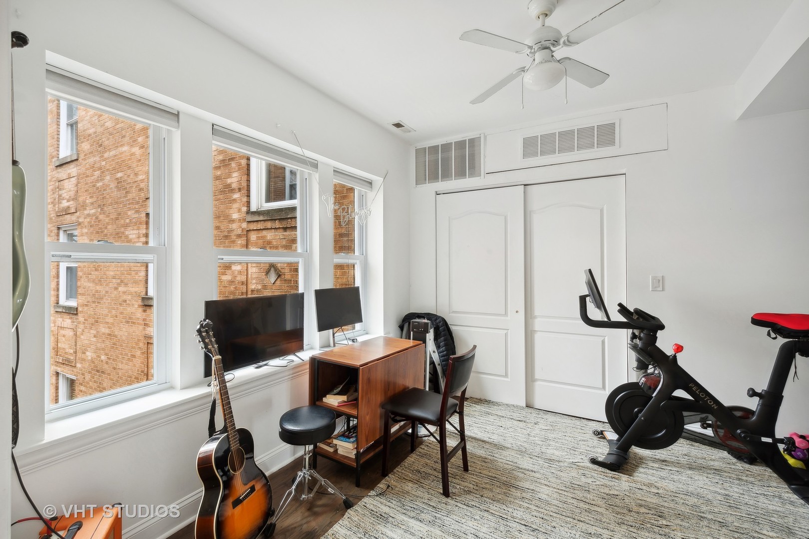 3707 W Altgeld Street Unit: 2