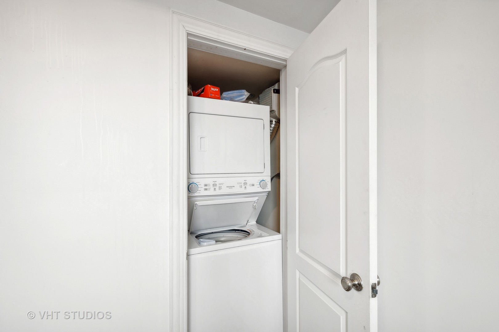 3707 W Altgeld Street Unit: 2