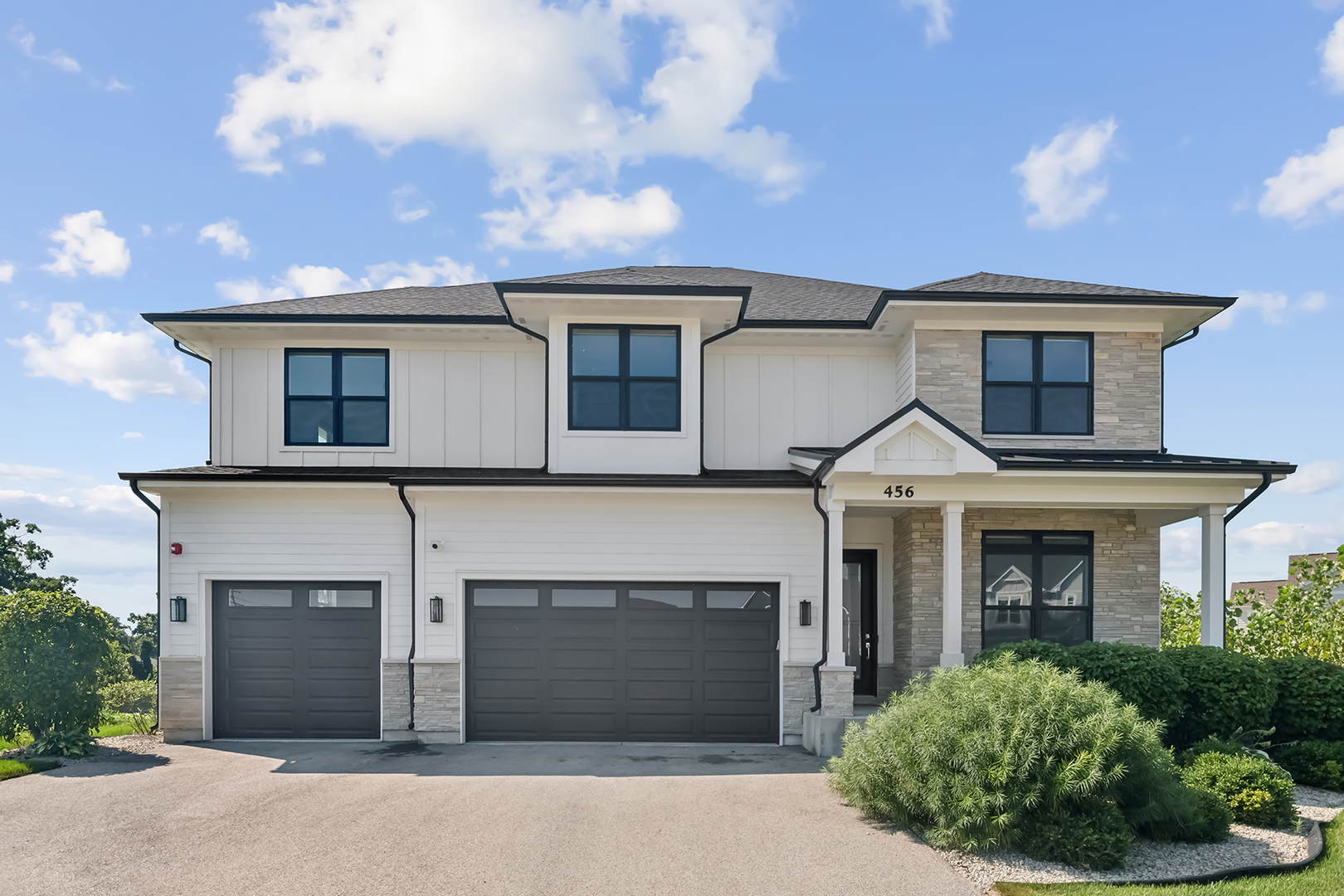 456 Woodland Chase Lane