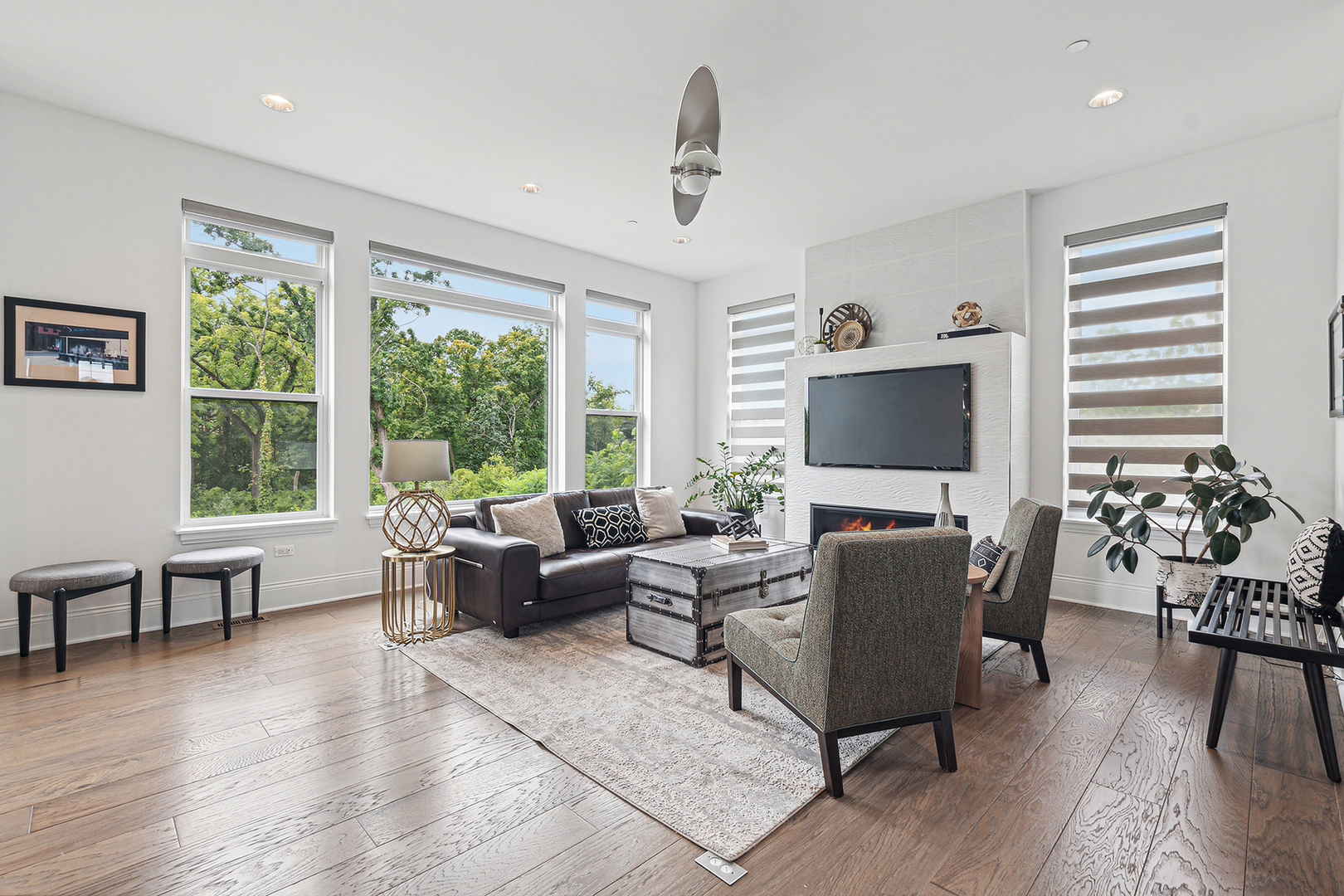 456 Woodland Chase Lane