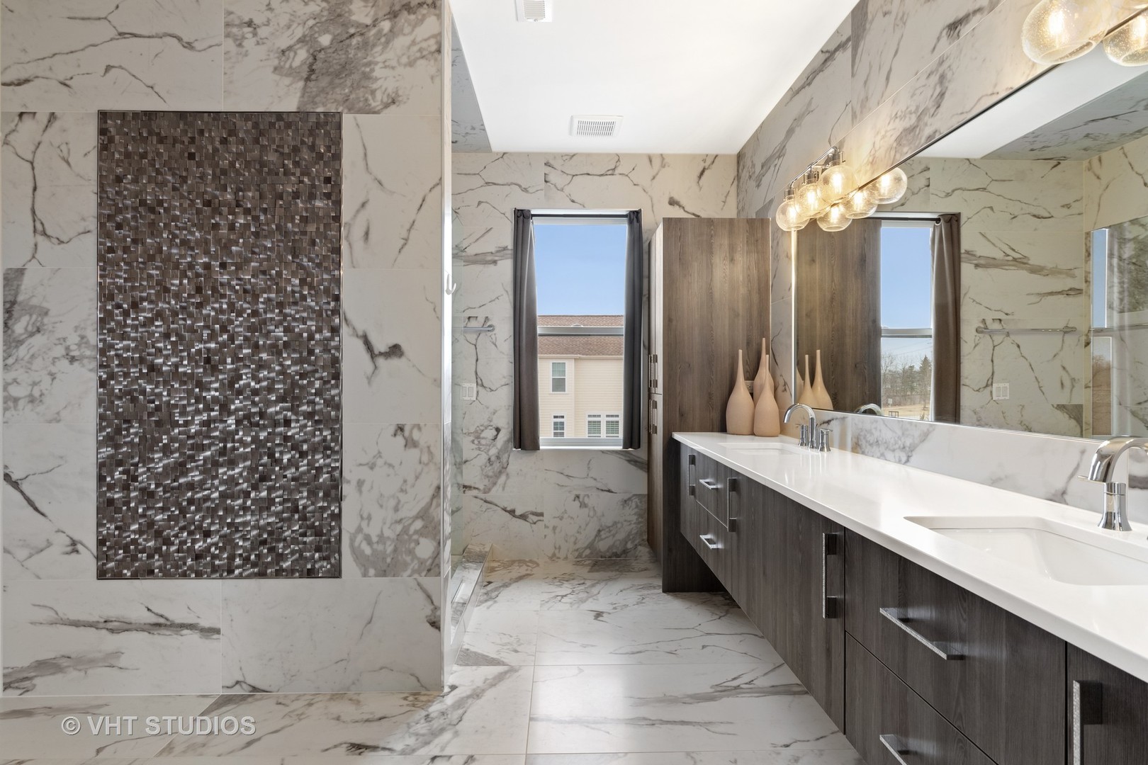 456 Woodland Chase Lane