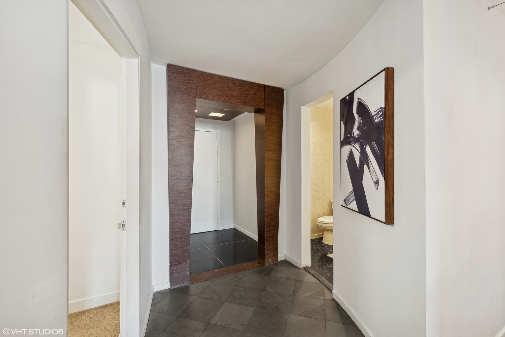 40 E 9th Street Unit: 1509