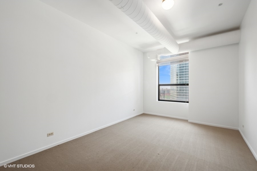 910 S Michigan Avenue Unit: 1111