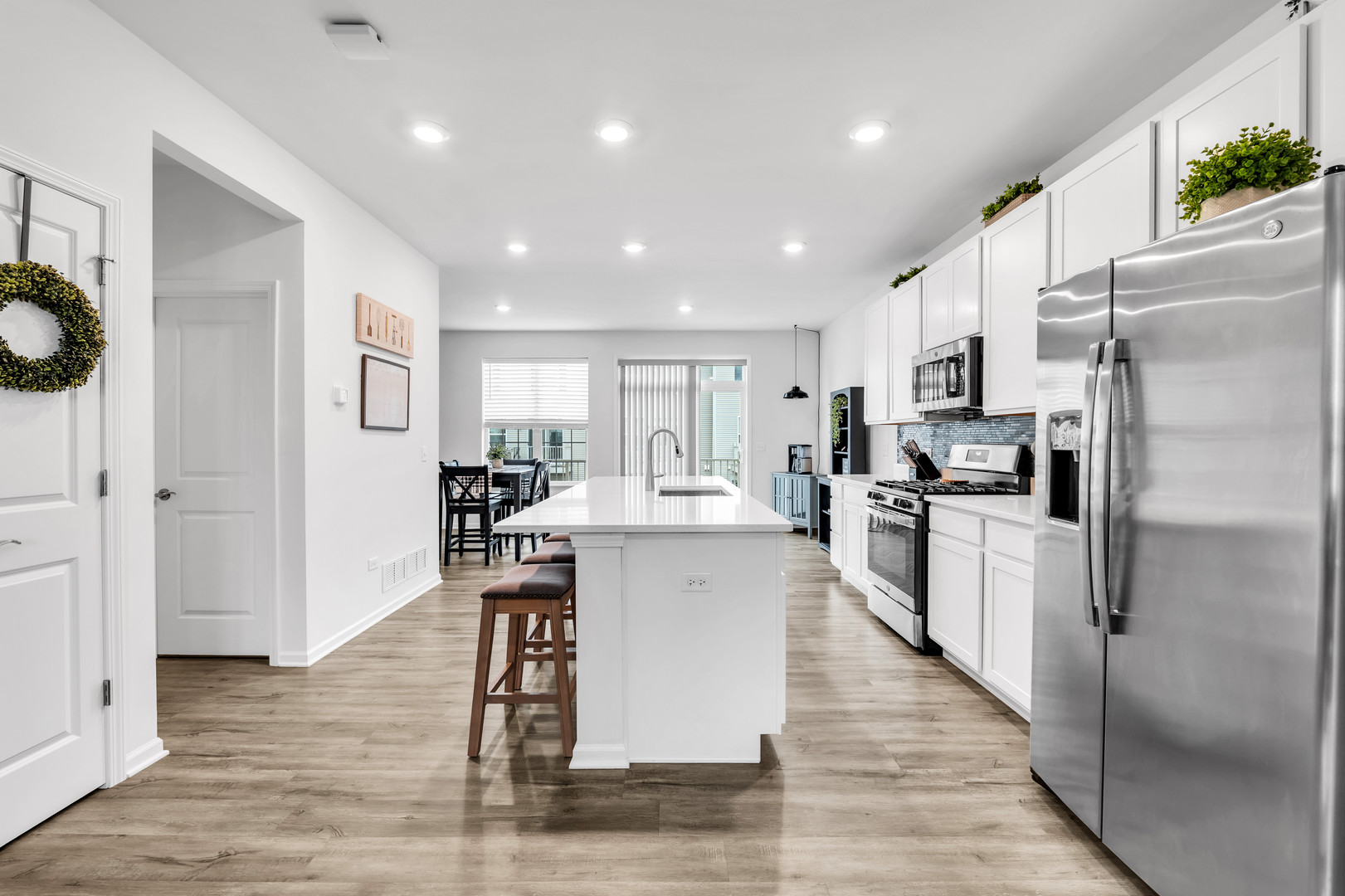 205 Lakeshore Drive