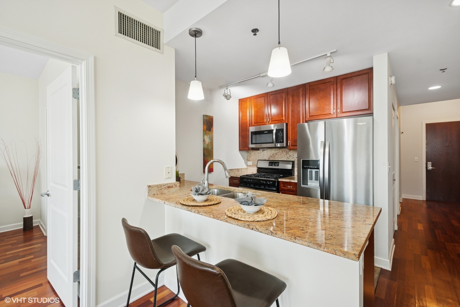 1400 S Michigan Avenue Unit: 1908