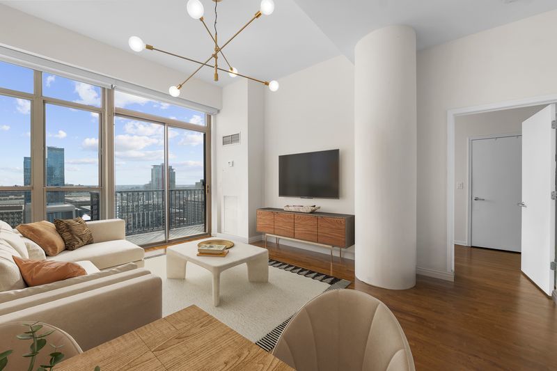 1717 S PRAIRIE Avenue Unit: 2308