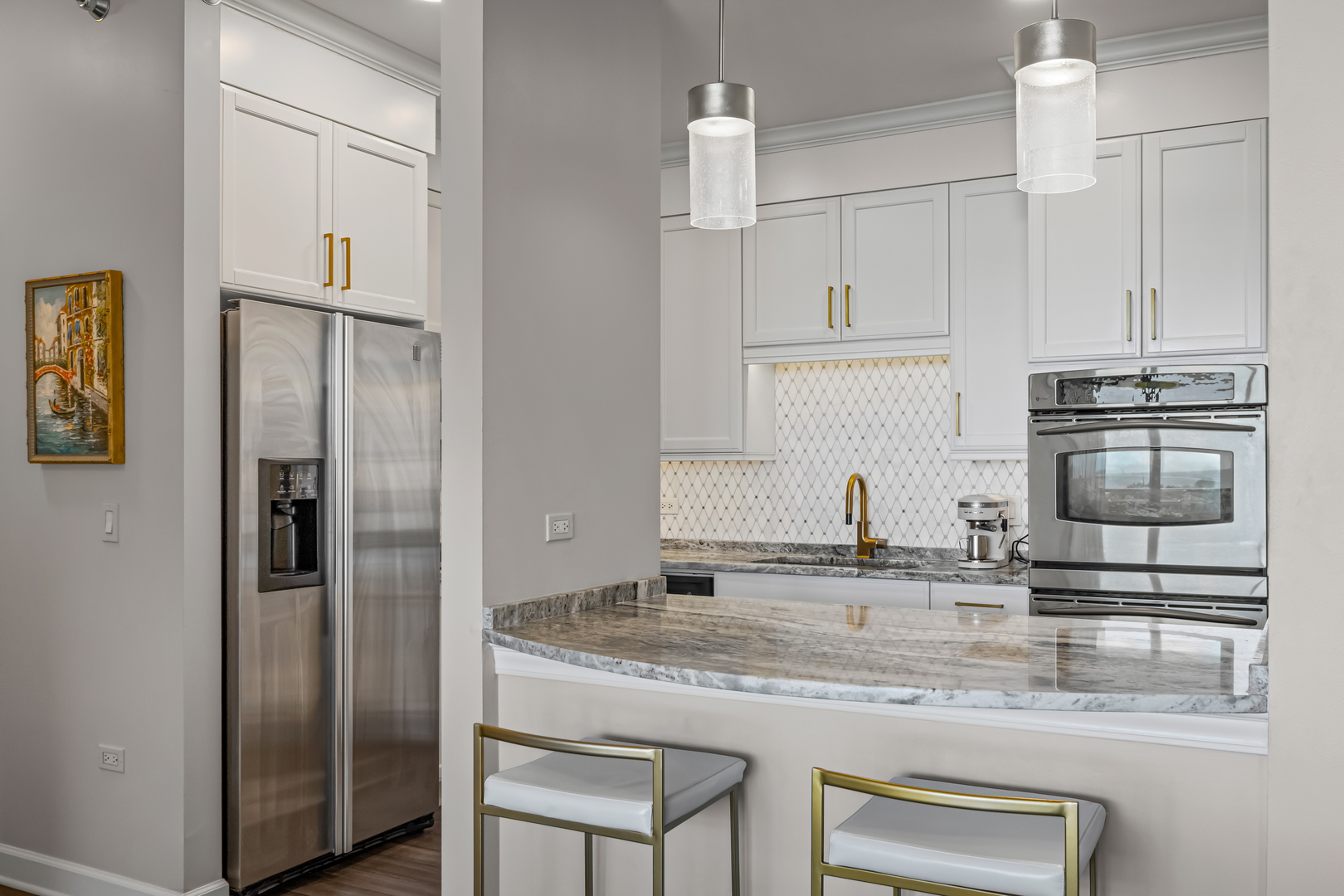 1335 S Prairie Avenue Unit: 1003