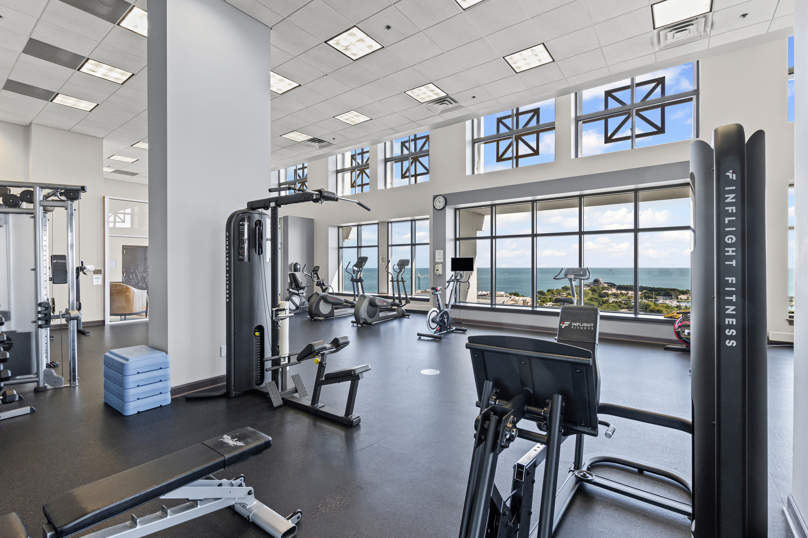 1335 S Prairie Avenue Unit: 1003