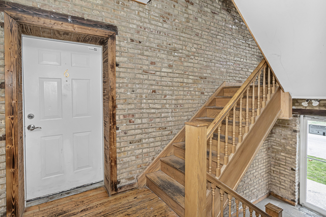 4101 W IOWA Street Unit: 6