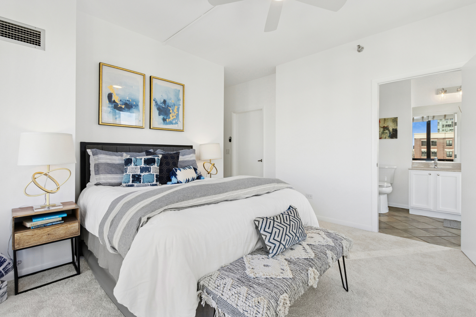 435 W Erie Street Unit: 1408