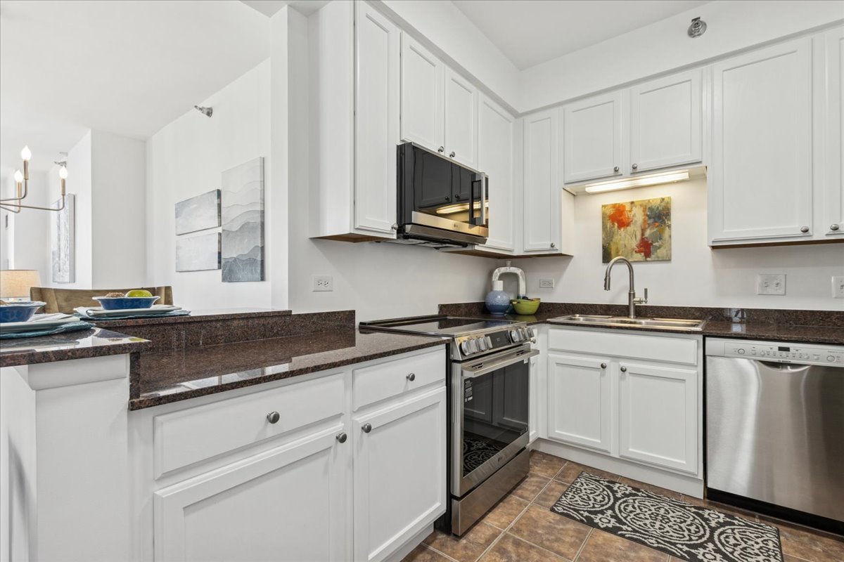 435 W Erie Street Unit: 1408