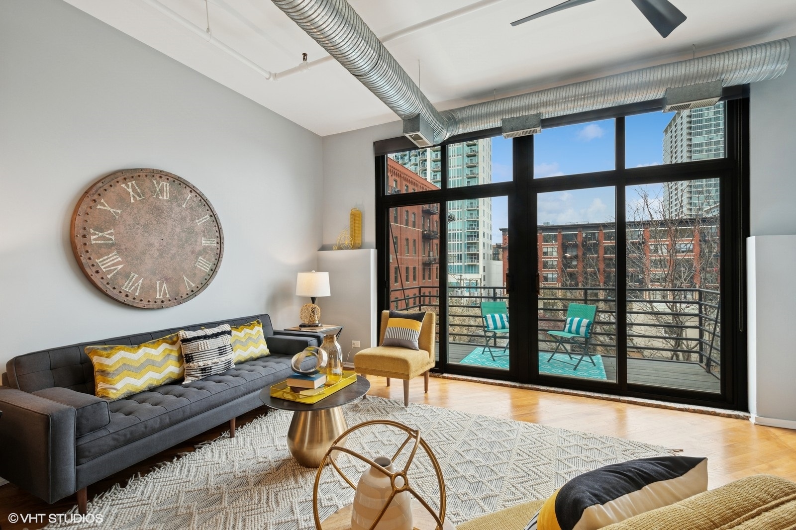 1525 S Michigan Avenue Unit: 405