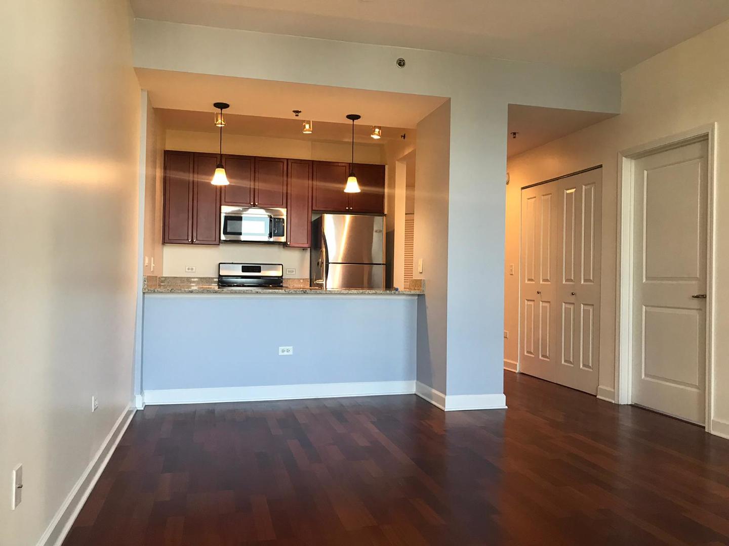 1400 S Michigan Avenue Unit: 1401