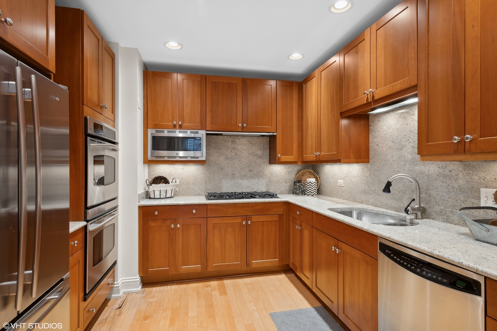 55 E Erie Street Unit: 2103