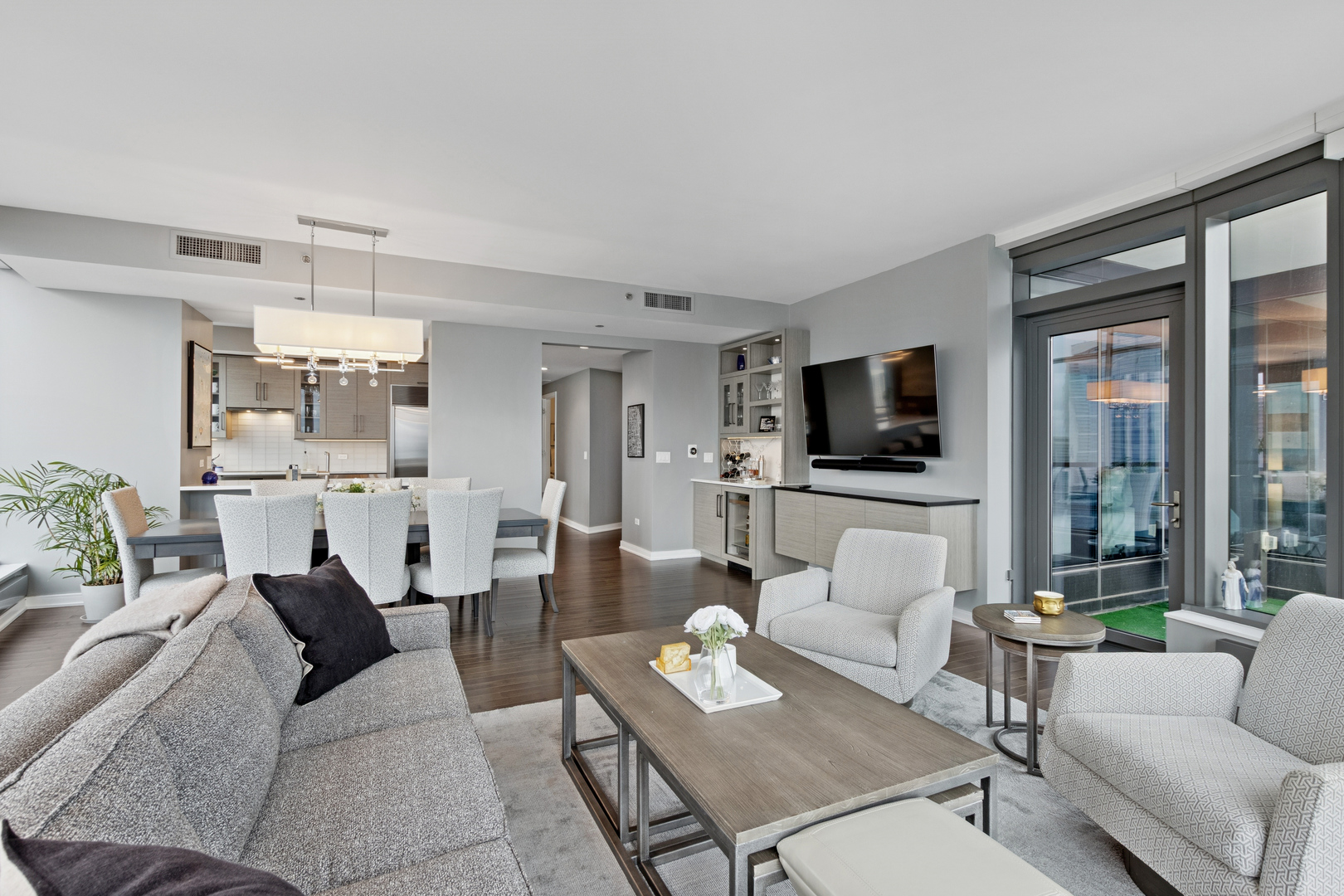 60 E Monroe Street Unit: 3402