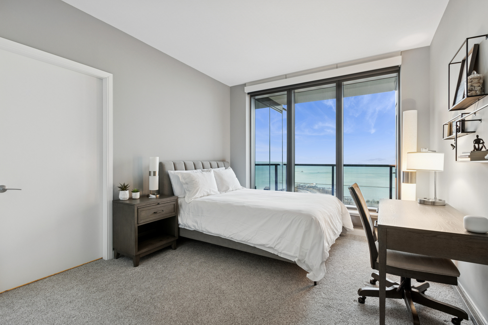 60 E Monroe Street Unit: 3402