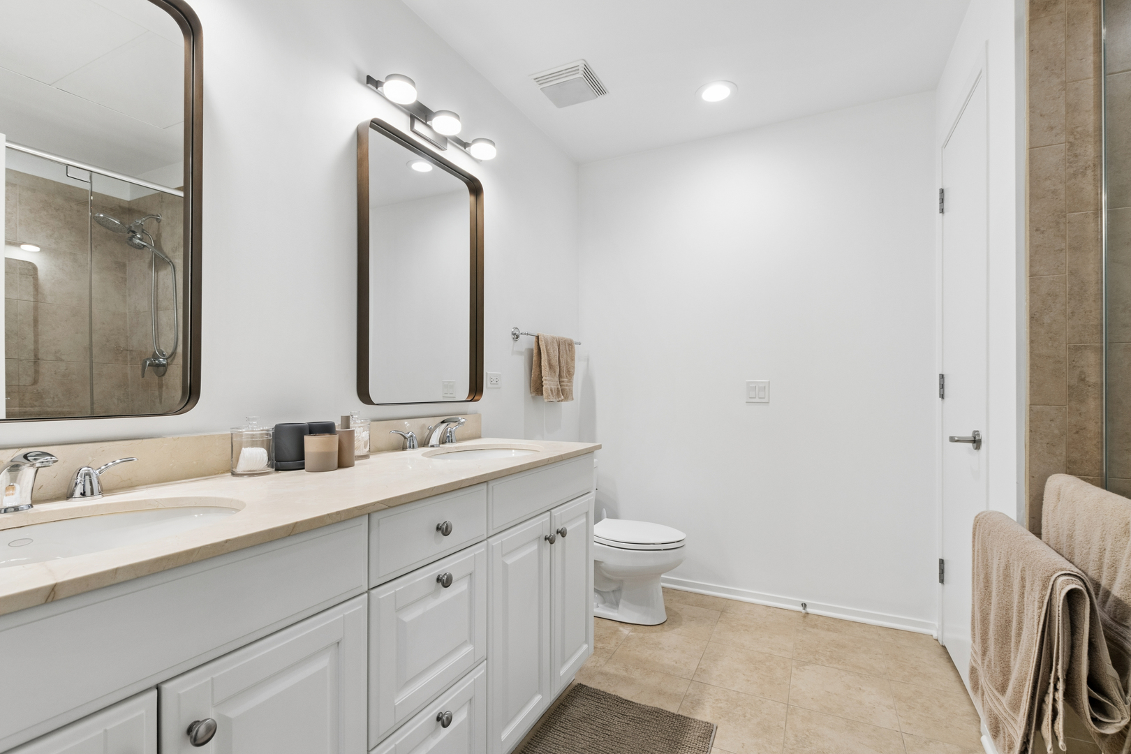 310 S Michigan Avenue Unit: 1609