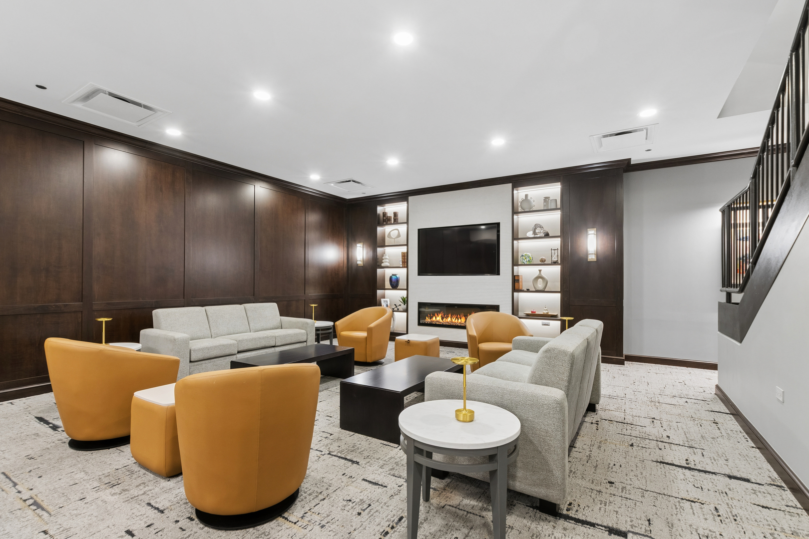 310 S Michigan Avenue Unit: 1609