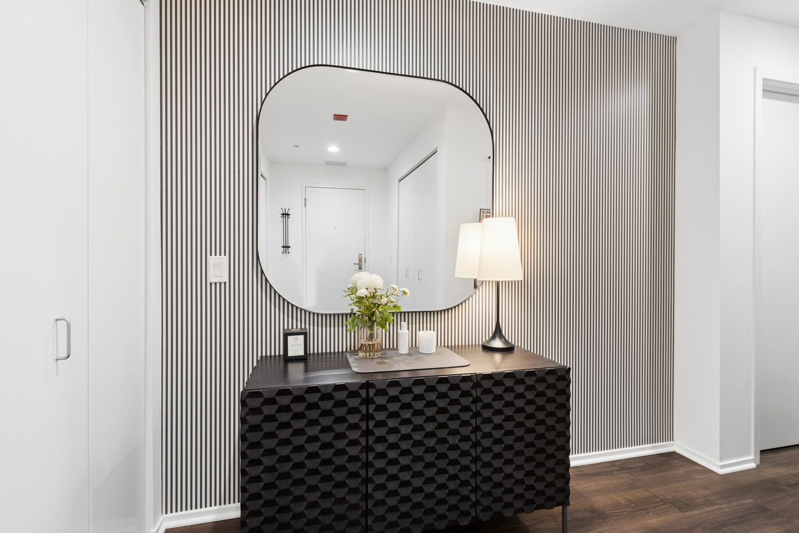 310 S Michigan Avenue Unit: 1609