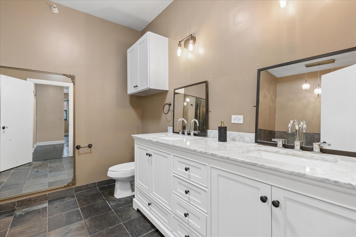 1155 S State Street Unit: 400