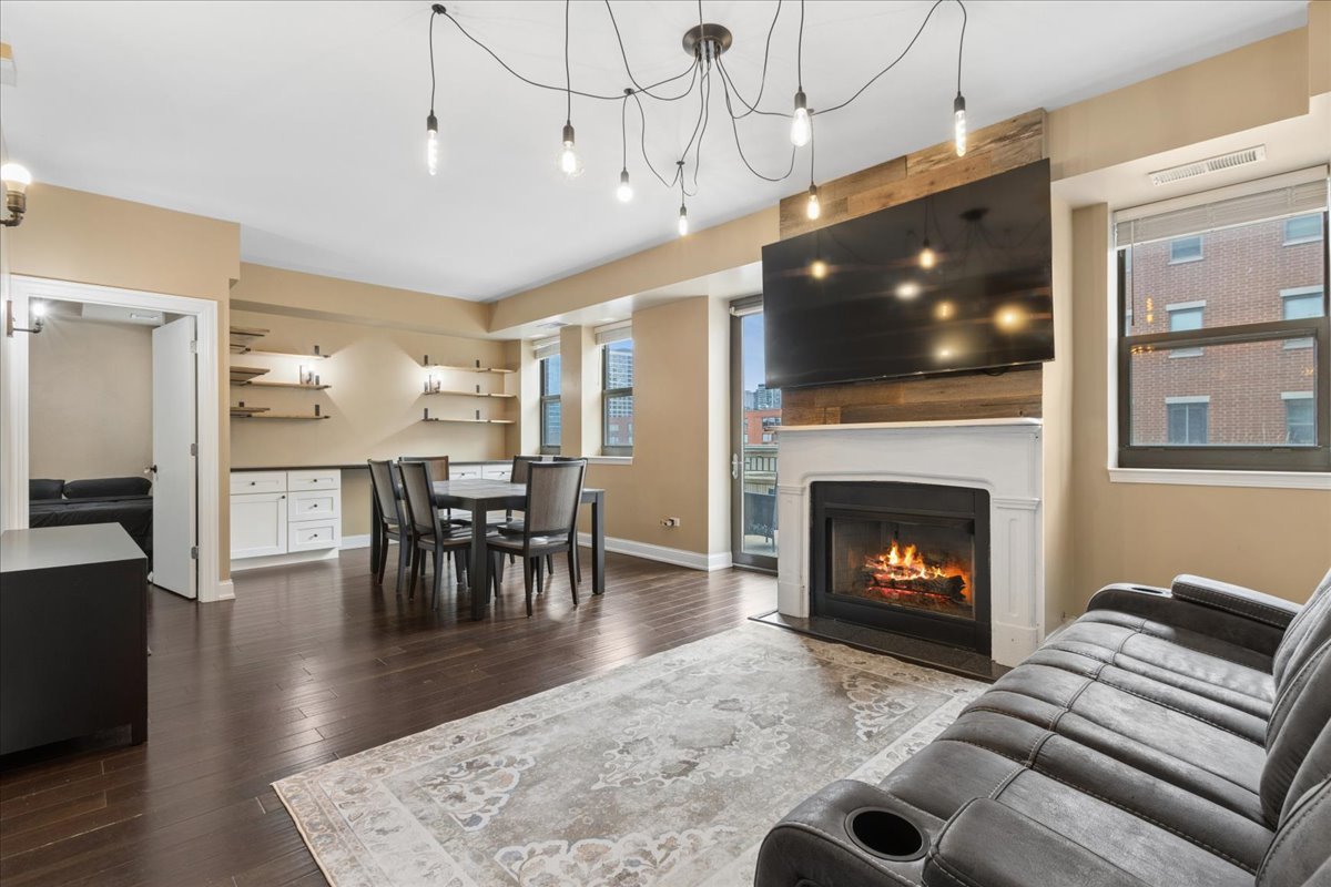 1155 S State Street Unit: 400