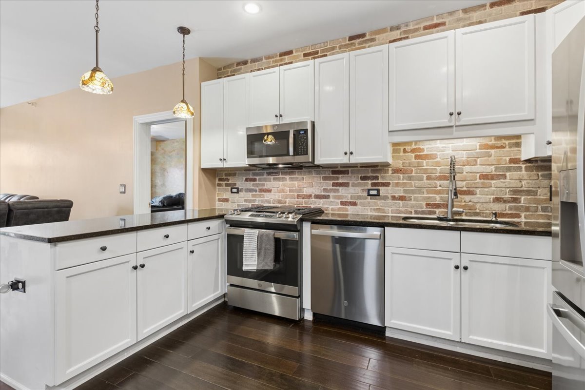 1155 S State Street Unit: 400