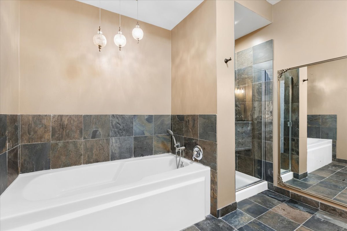 1155 S State Street Unit: 400