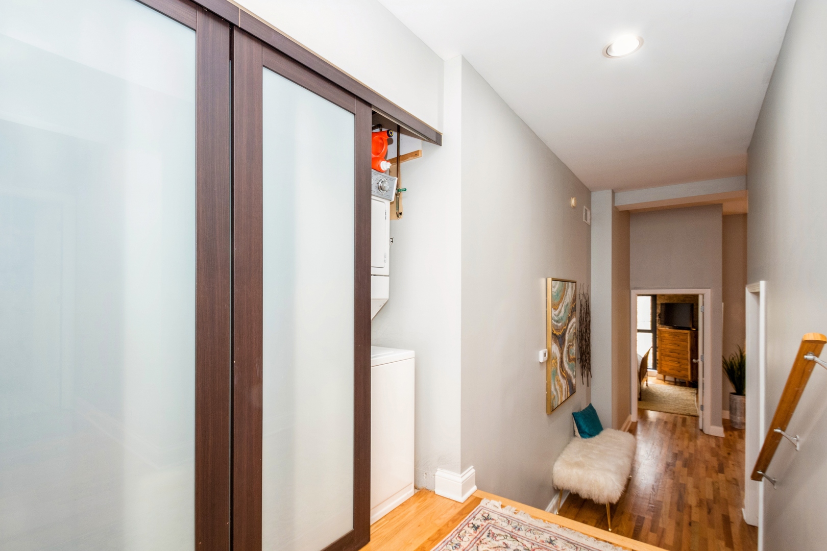 1635 W Belmont Avenue Unit: 320