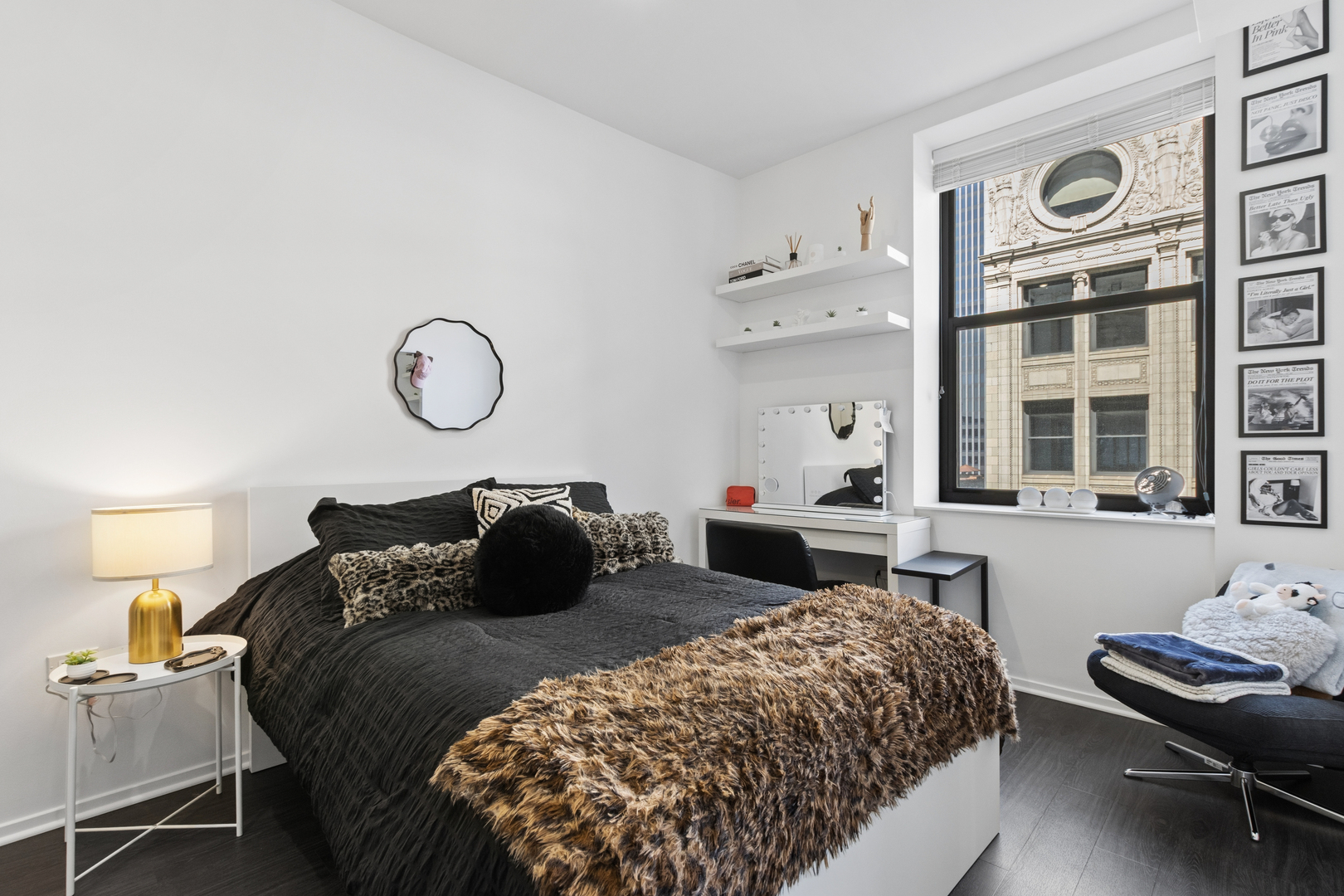 310 S Michigan Avenue Unit: 1609