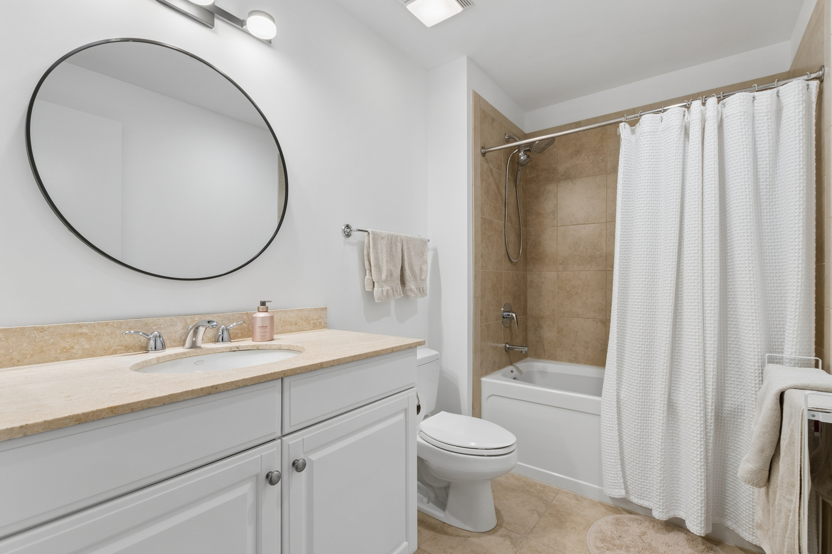 310 S Michigan Avenue Unit: 1609