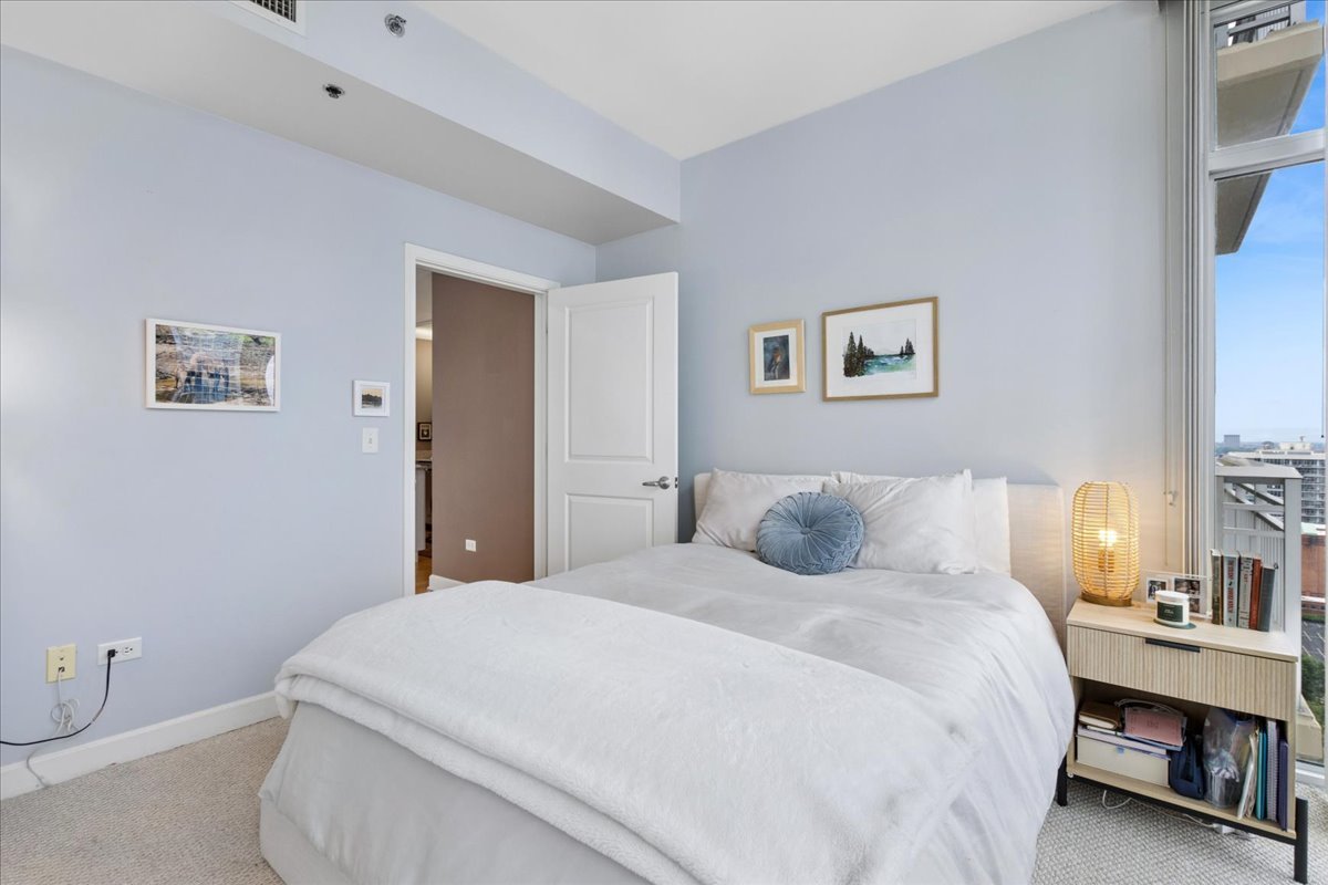 1400 S Michigan Avenue Unit: 1809
