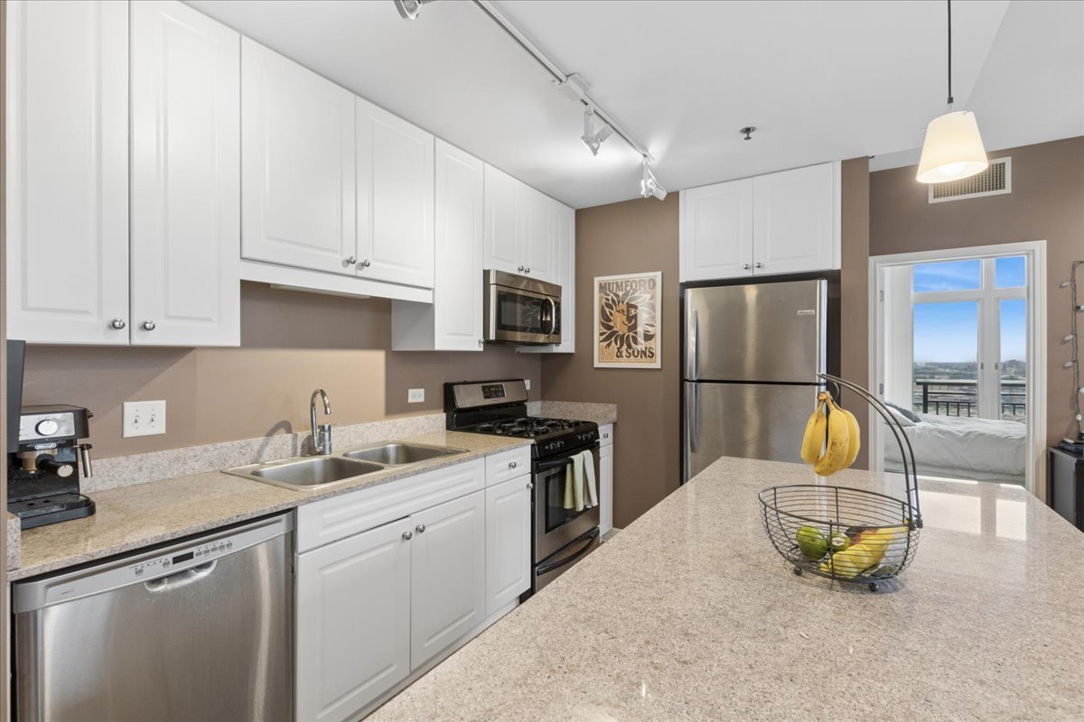 1400 S Michigan Avenue Unit: 1809