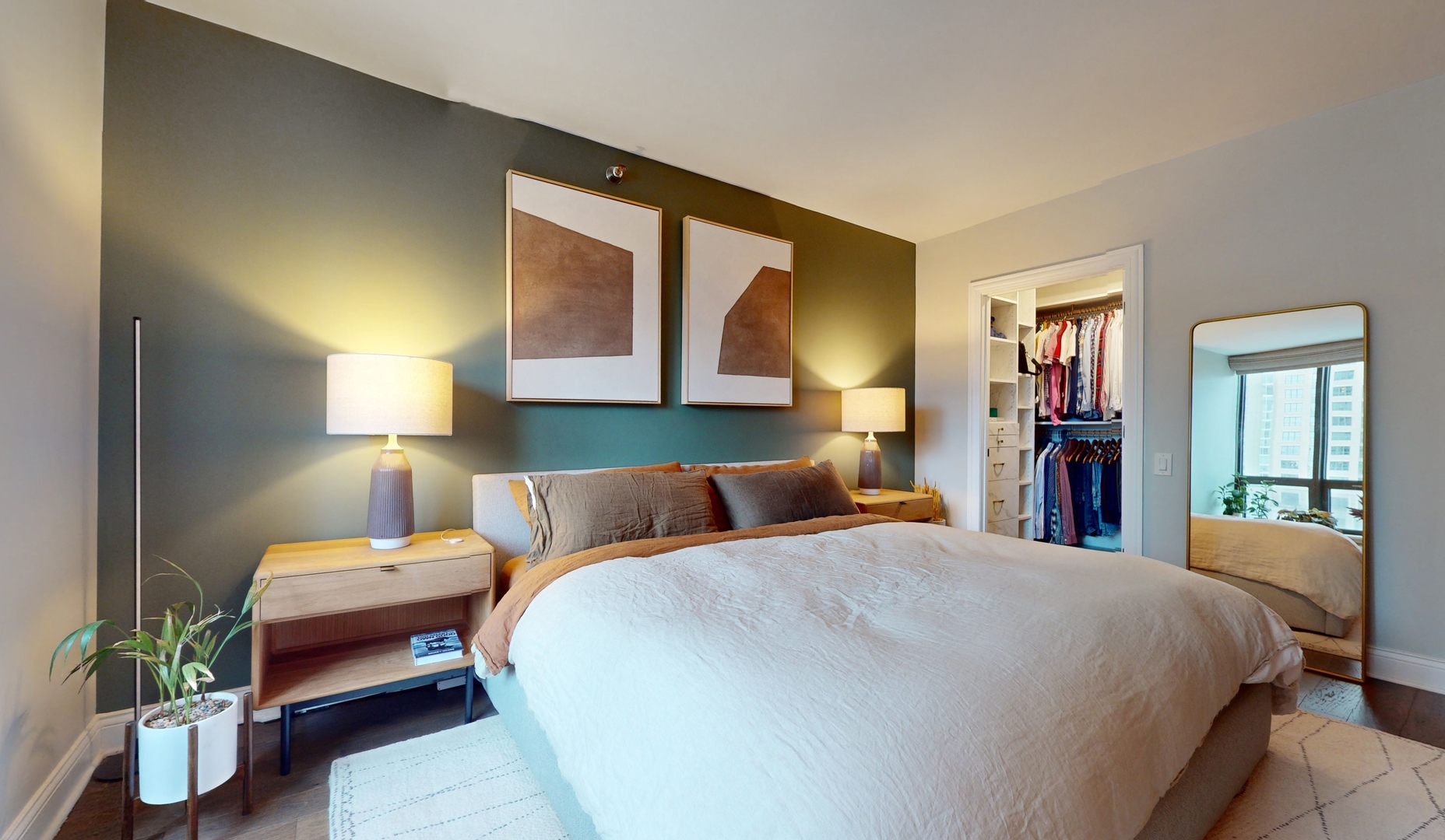 400 N LaSalle Street Unit: 1202