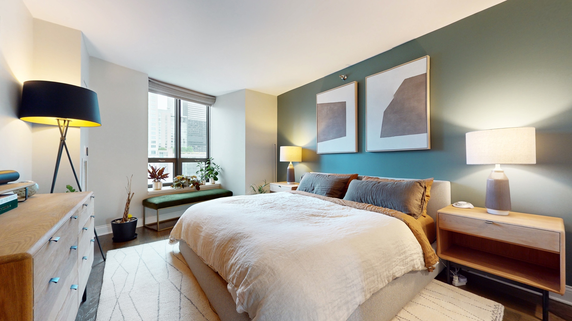 400 N LaSalle Street Unit: 1202