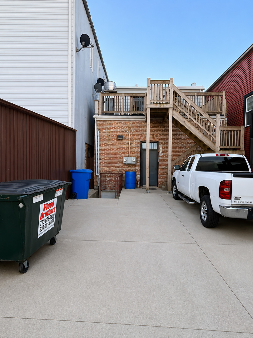 1922 W 47th Street Unit: 2