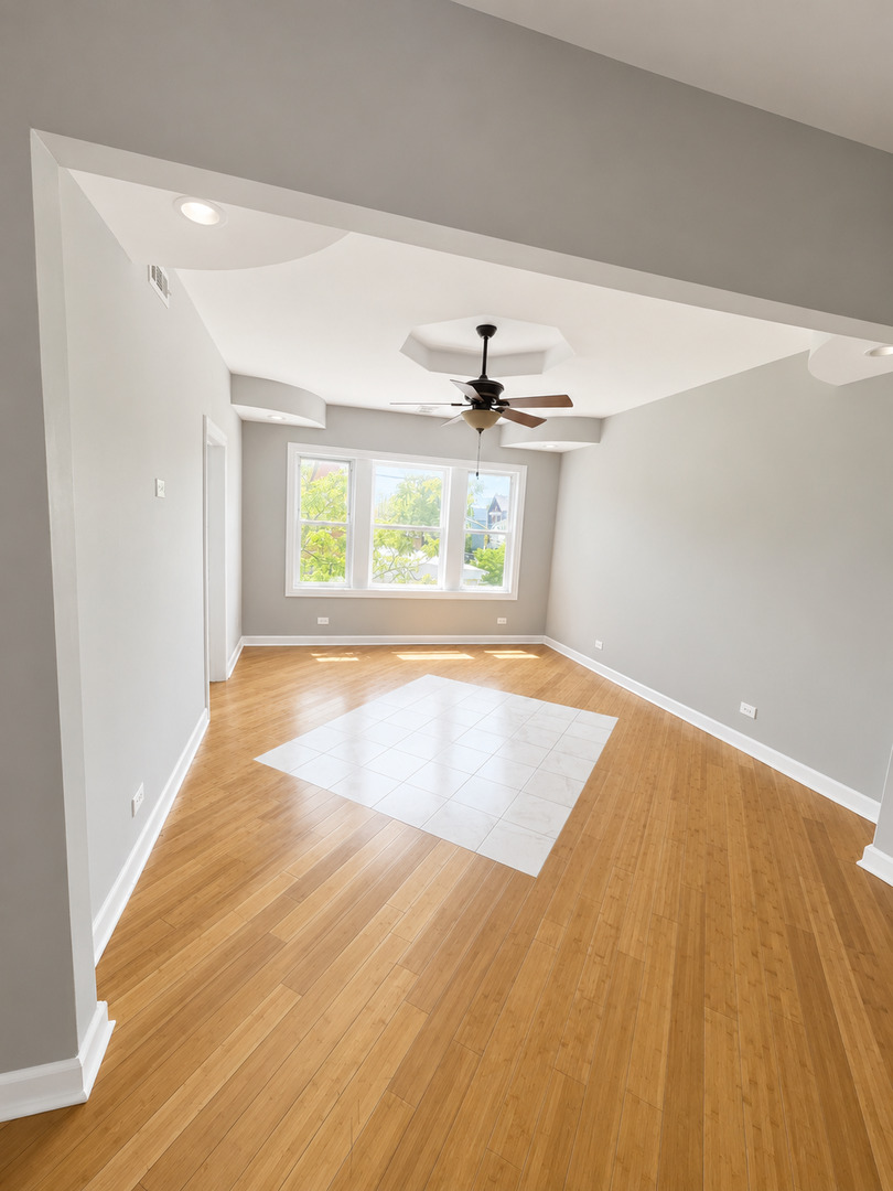 1922 W 47th Street Unit: 2