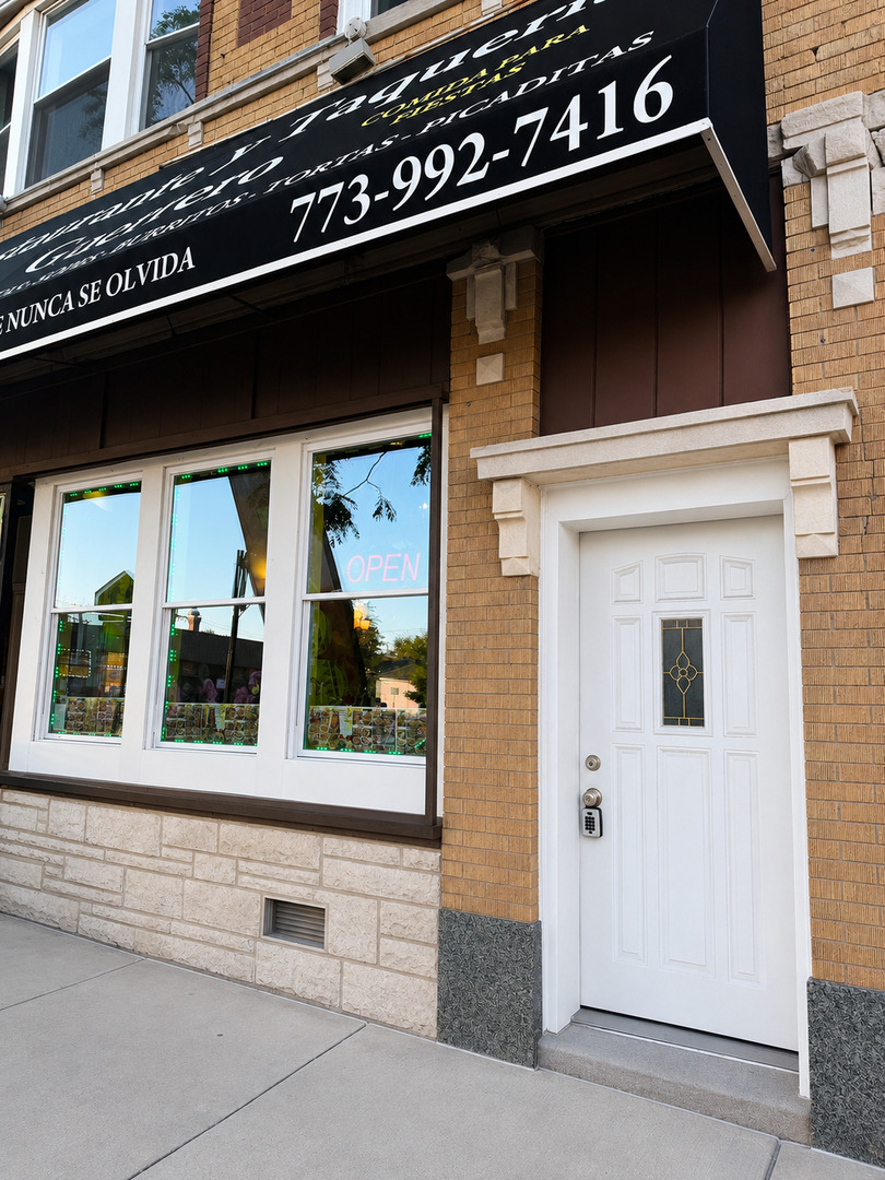 1922 W 47th Street Unit: 2