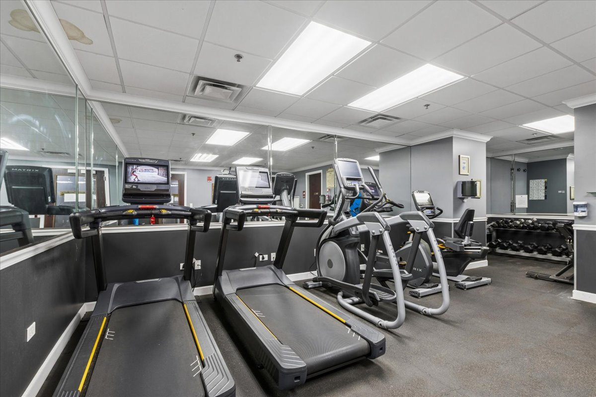 1400 S Michigan Avenue Unit: 2505