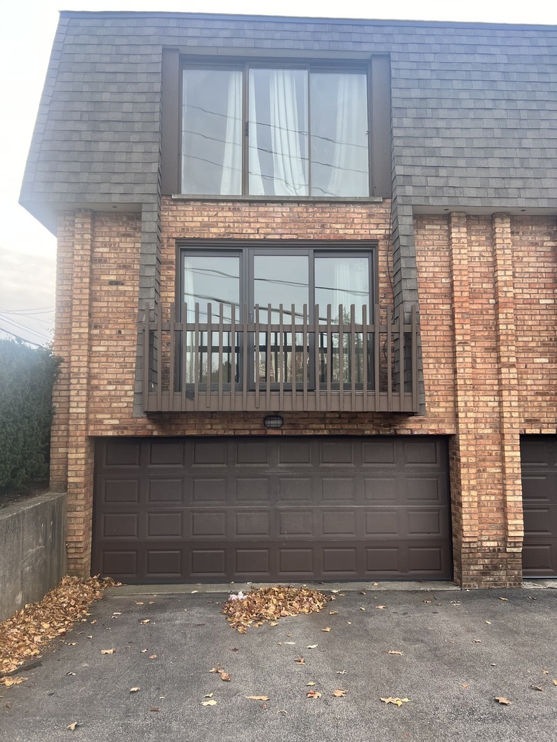 1988 Green Bay Road Unit: 4