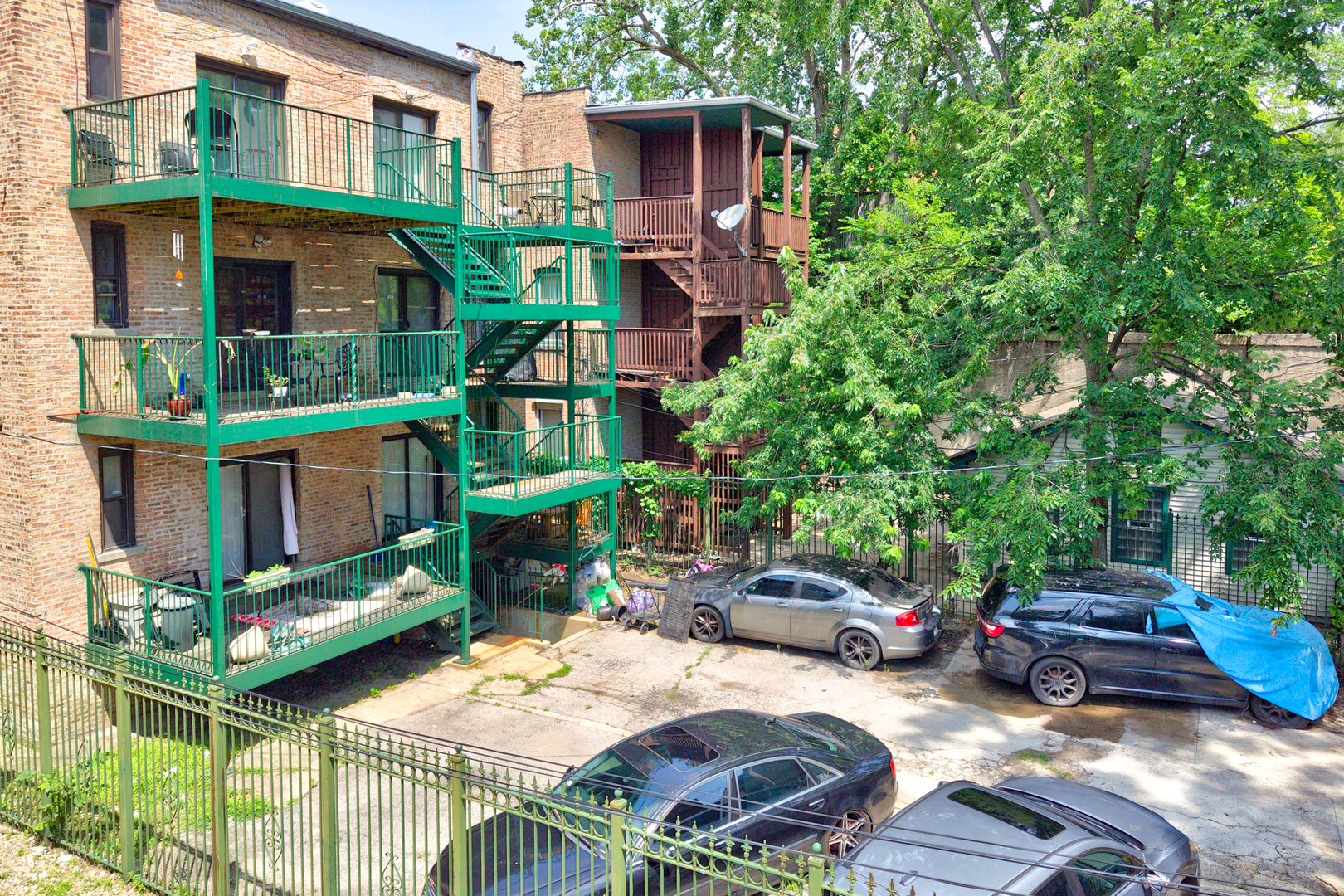 4007 S CALUMET Boulevard Unit: 2S