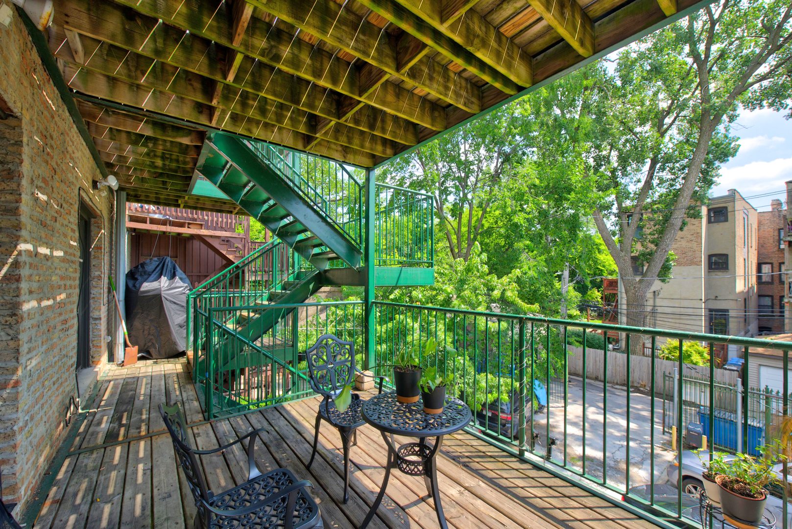 4007 S CALUMET Boulevard Unit: 2S