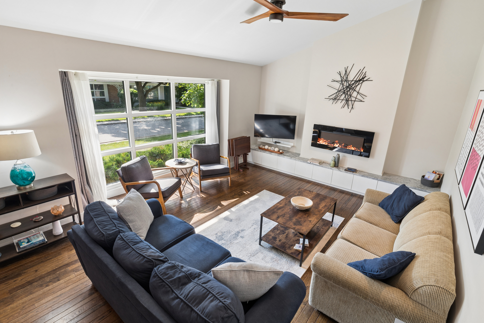 606 Carriage Hill Drive