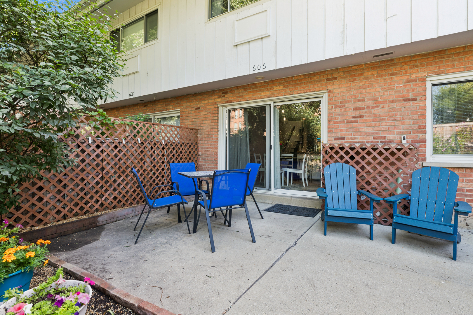 606 Carriage Hill Drive