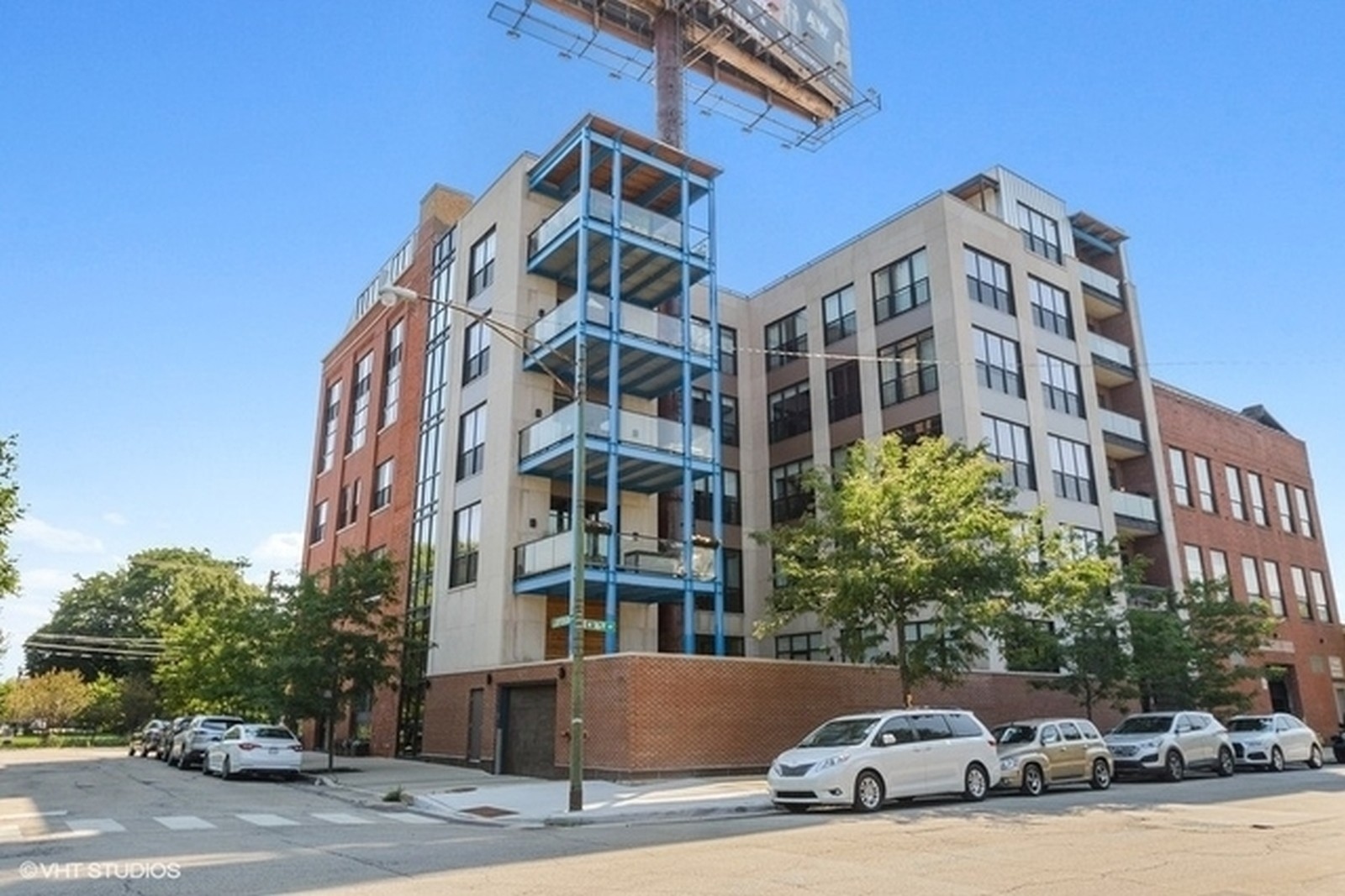 1600 S Jefferson Street Unit: 403